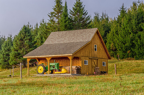 Old Barn Color
