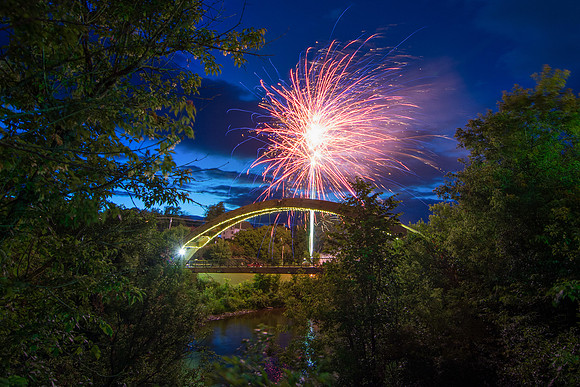 GateWay Crossing Bridge Fireworks