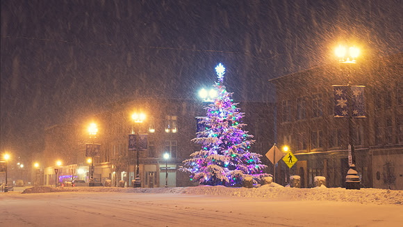 Market Square Christmas Storm